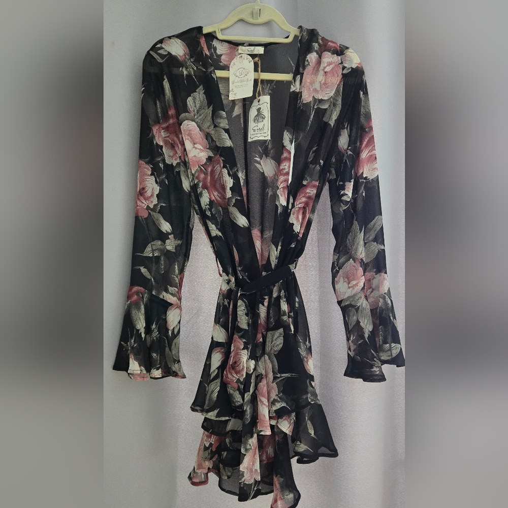 Easel Los Angeles Black floral tie Duster/Jacket/ Cover-Up